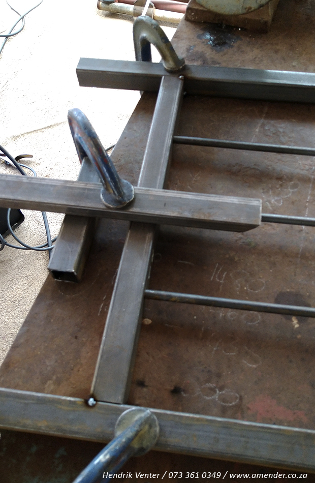 LP Gas Cylinder Cage, Steel Fabrication, Welding, Steel Manufacturing