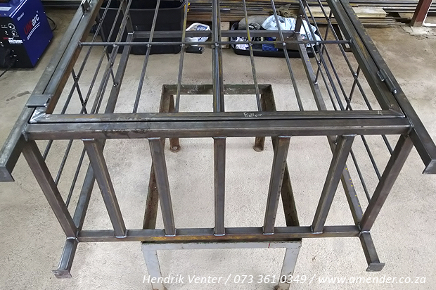 LP Gas Cylinder Cage, Steel Fabrication, Welding, Steel Manufacturing