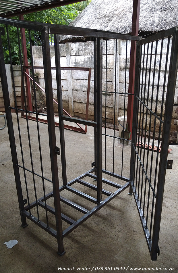 LP Gas Cylinder Cage, Steel Fabrication, Welding, Steel Manufacturing